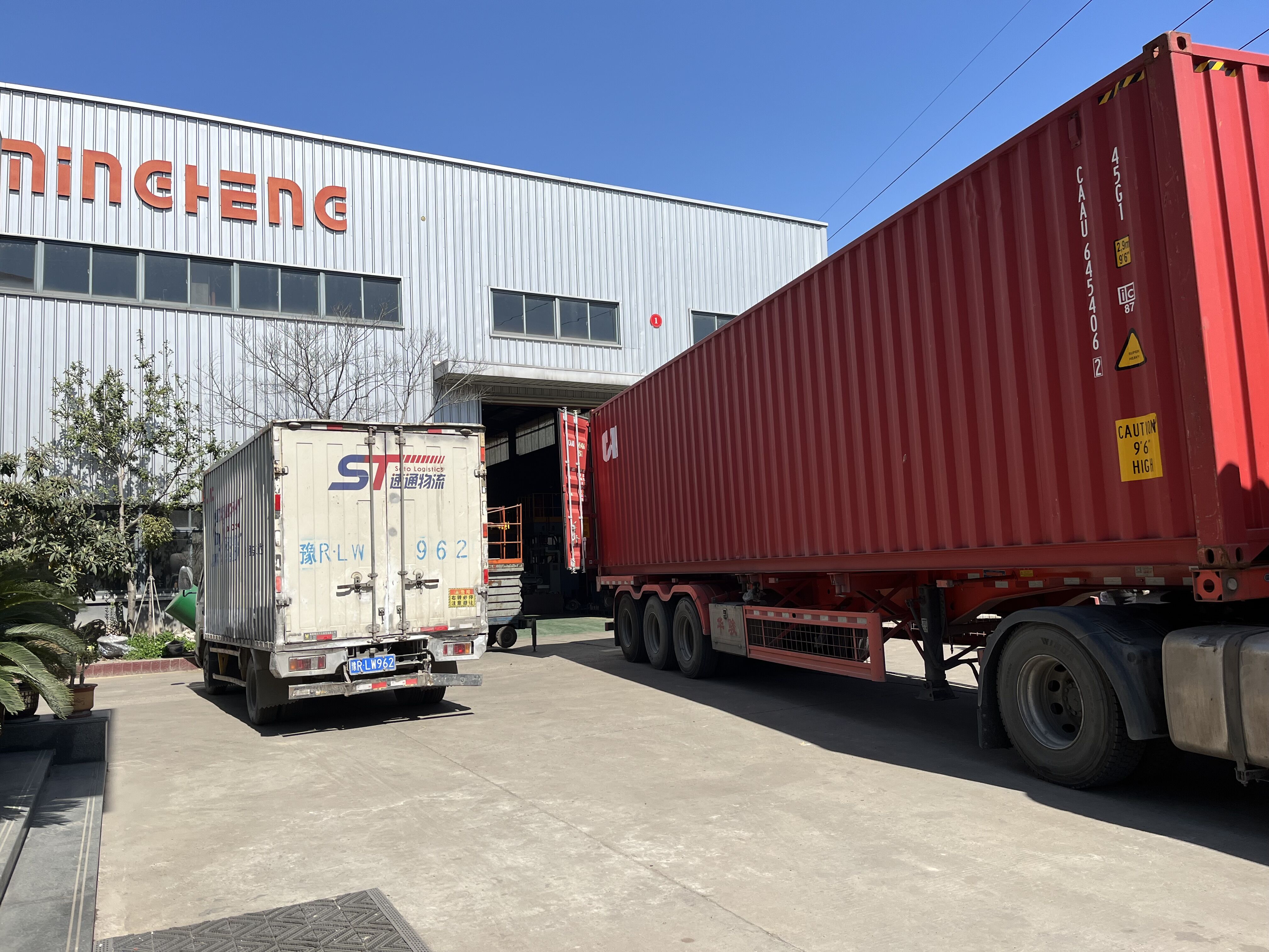 The Delivery of Elbow Double-head Beveling Machine to Europe